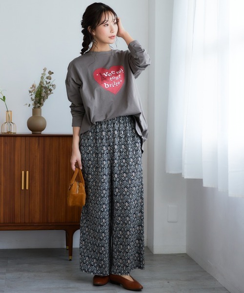 SMILE LAND（スマイルランド）の「＜大きいサイズ＞ラクしてキレイ見え選べるプリ―ツパンツ（ゆったりヒップ）（その他パンツ・レディース・ホワイト系/ブラック系その他/ネイビー系/ブラック系/モカ・L/LL/3L/4L/5L）」の19枚目の写真