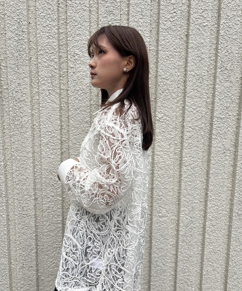 merrylatte（メリーラテ）の「EMBROIDERY LACE SHIRT【IROHANI】（シャツ/ブラウス・レディース・ホワイト・FREE）」の6枚目の写真