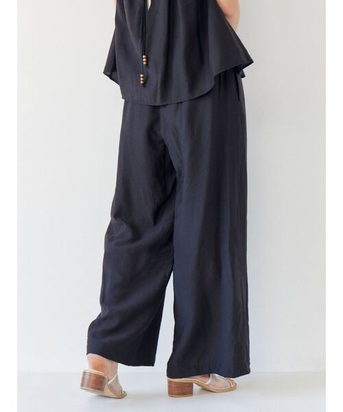 Ungrid（アングリッド）の「【WEB限定】ウッドビーズコンビキャミセットアップ（キャミソール・レディース・ブラウン/グリーン/ブラック・FREE）」の10枚目の写真