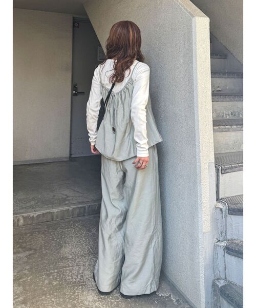 Ungrid（アングリッド）の「【WEB限定】ウッドビーズコンビキャミセットアップ（キャミソール・レディース・ブラウン/グリーン/ブラック・FREE）」の15枚目の写真