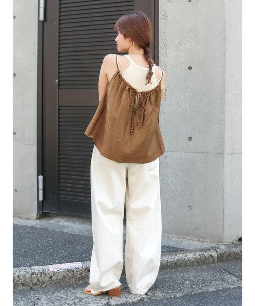 Ungrid(アングリッド)の「【WEB限定】ウッドビーズコンビキャミセットアップ(セットアップ・レディース・ブラウン/グリーン/ブラック・FREE)」の16枚目の写真