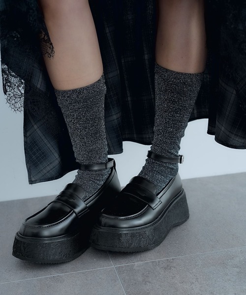 HARE（ハレ）の「ガラソールボリュームソールローファー(HARE)（ローファー・レディース・ブラック/グレー・MEDIUM/LARGE）」の10枚目の写真