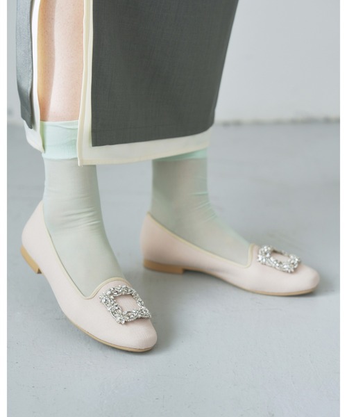 Emma Francis（エマフランシス）の「アーチカット ビジュー フラット パンプス（パンプス・レディース・ブラック/ライトグリーン/ベージュ・23.5cm/23.0cm/24.0cm/22.5cm/22.0cm/25.0cm/24.5cm）」の3枚目の写真