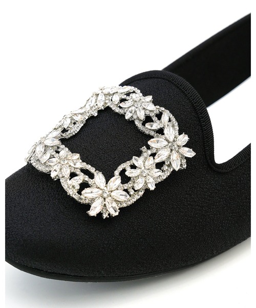 Emma Francis（エマフランシス）の「アーチカット ビジュー フラット パンプス（パンプス・レディース・ブラック/ライトグリーン/ベージュ・23.5cm/23.0cm/24.0cm/22.5cm/22.0cm/25.0cm/24.5cm）」の5枚目の写真