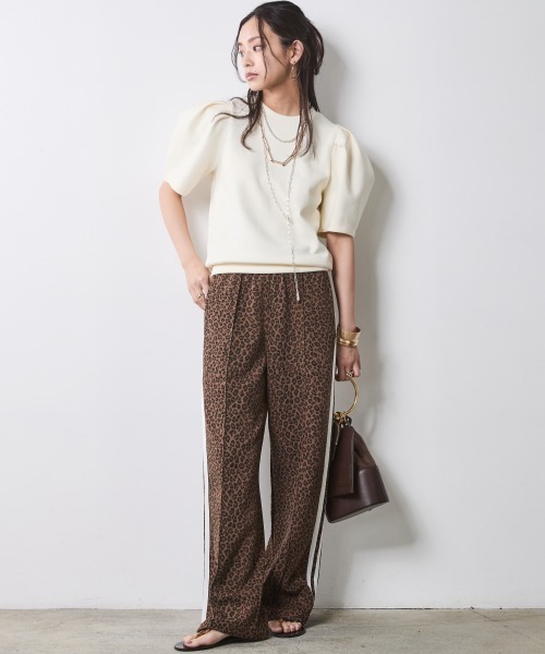 CHIC STYLE（シックスタイル）の「ダンボールカットソーパフスリーブプルオーバー＜大きいサイズ有＞シックスタイル（Tシャツ/カットソー・レディース・ブラック/アイボリー・M/L/LL/3L/4L/5L）」の21枚目の写真