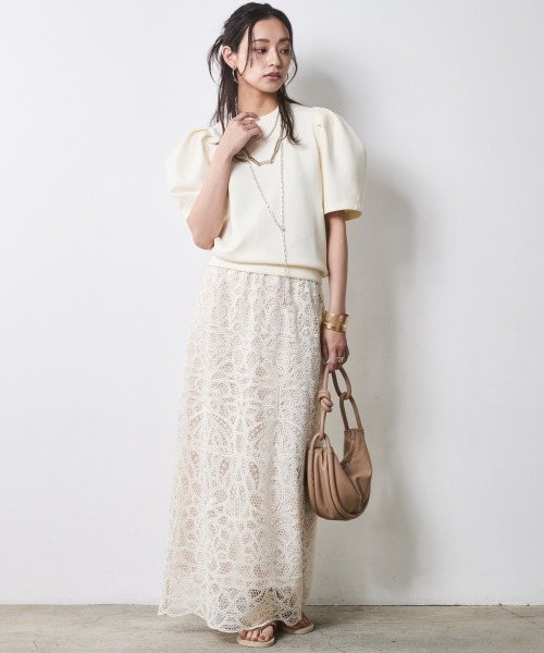 CHIC STYLE（シックスタイル）の「ダンボールカットソーパフスリーブプルオーバー＜大きいサイズ有＞シックスタイル（Tシャツ/カットソー・レディース・ブラック/アイボリー・M/L/LL/3L/4L/5L）」の3枚目の写真