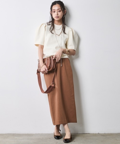 CHIC STYLE（シックスタイル）の「ダンボールカットソーパフスリーブプルオーバー＜大きいサイズ有＞シックスタイル（Tシャツ/カットソー・レディース・ブラック/アイボリー・M/L/LL/3L/4L/5L）」の7枚目の写真