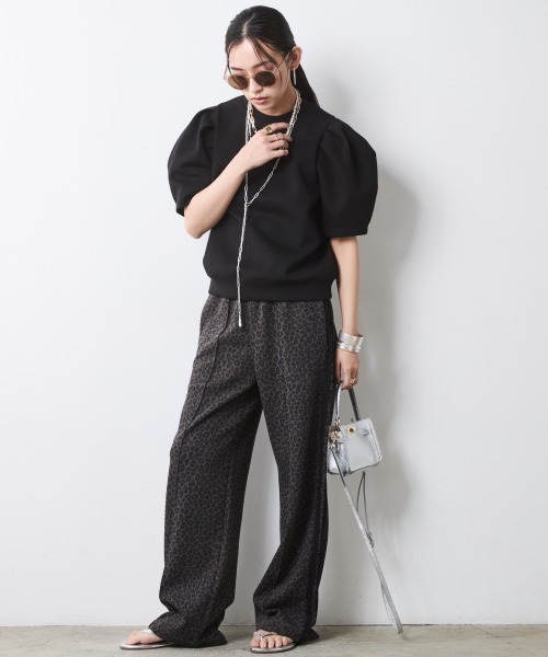 CHIC STYLE（シックスタイル）の「ダンボールカットソーパフスリーブプルオーバー＜大きいサイズ有＞シックスタイル（Tシャツ/カットソー・レディース・ブラック/アイボリー・M/L/LL/3L/4L/5L）」の11枚目の写真