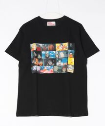 minius（ミニウス）の「TVアニメ『炎炎ノ消防隊 参ノ章』 場面写プリントTシャツ/ バックロゴプリント クルーネック 半袖 ユニセックス（Tシャツ/カットソー）」