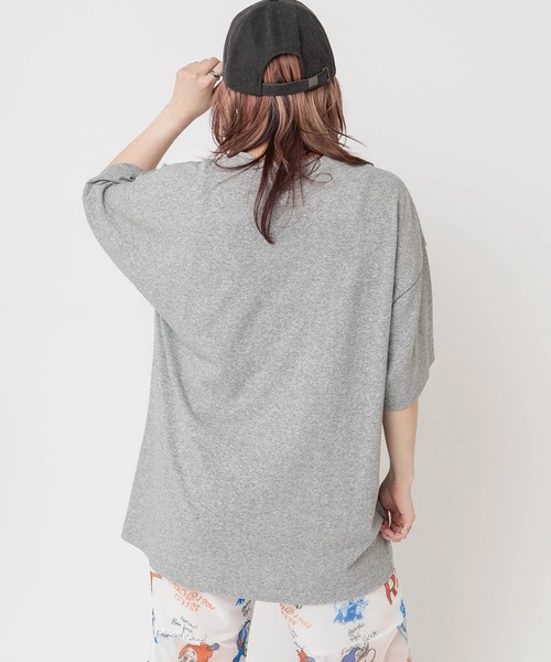 RNA(アールエヌエー)の「M2662 PREFER BIG-T(Tシャツ/カットソー・レディース・グリーン/杢グレー/ホワイト・MEDIUM)」の20枚目の写真