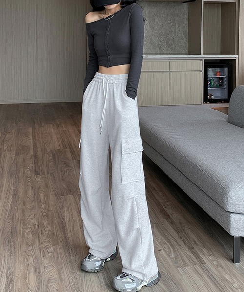Songe（ソンジュ）の「ハイウエストスウェットパンツ（スウェットパンツ・レディース・グレー/ブラック/ライトグレー/チャコールグレー・L/M/S）」の3枚目の写真