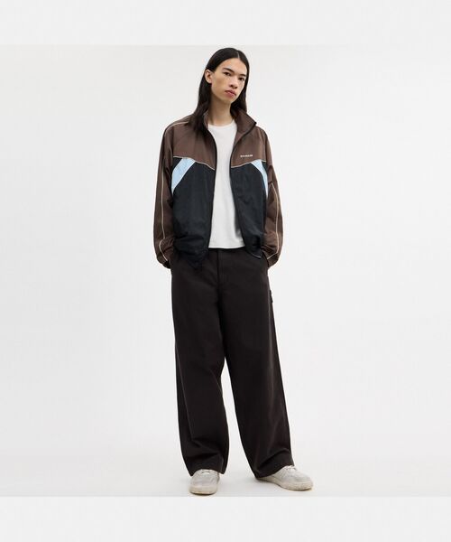 COACH(コーチ)の「トラック ジャケット・リサイクル ポリエステル(ブルゾン・メンズ・ブラウン系その他・SMALL/MEDIUM)」の3枚目の写真