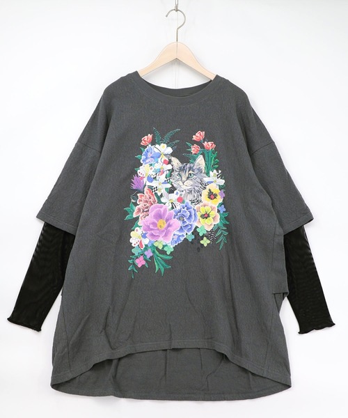 ScoLar（スカラー）の「161649：ソフトチュール×花ネコ柄 レイヤード風プルオーバー（Tシャツ/カットソー・レディース・ブルー/チャコールグレー/オフホワイト・M）」の13枚目の写真