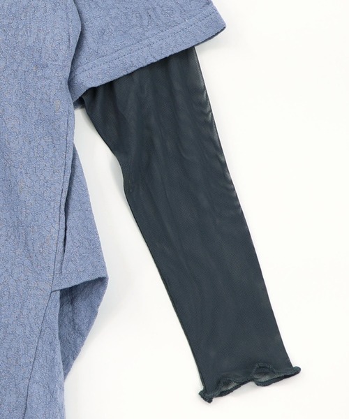 ScoLar（スカラー）の「161649：ソフトチュール×花ネコ柄 レイヤード風プルオーバー（Tシャツ/カットソー・レディース・ブルー/チャコールグレー/オフホワイト・M）」の8枚目の写真