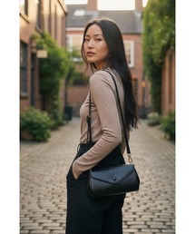 レトロ調ボタンFLAP ショルダーバッグ