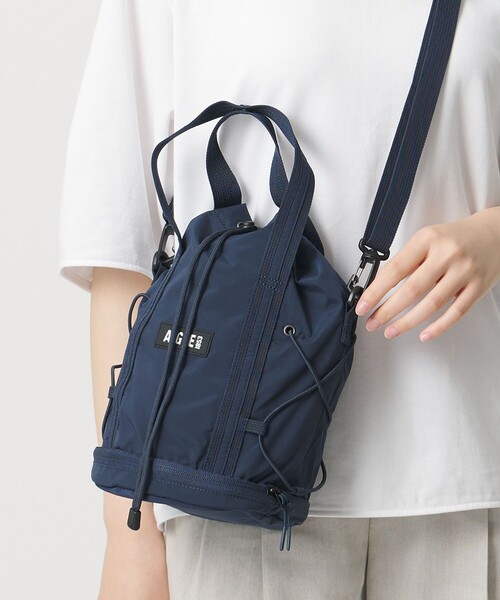 AIGLE(エーグル)の「<AIGLE> MiniPurse SLD(ショルダーバッグ・レディース・ネイビー/オレンジ・FREE)」の5枚目の写真