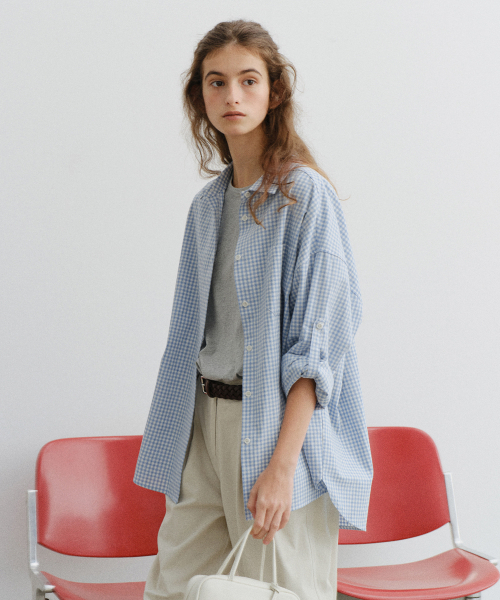 URAGO(ユラーゴ)の「Spring roll-up check shirt(シャツ/ブラウス・レディース・レッド/スカイブルー/ベージュ・FREE)」の6枚目の写真