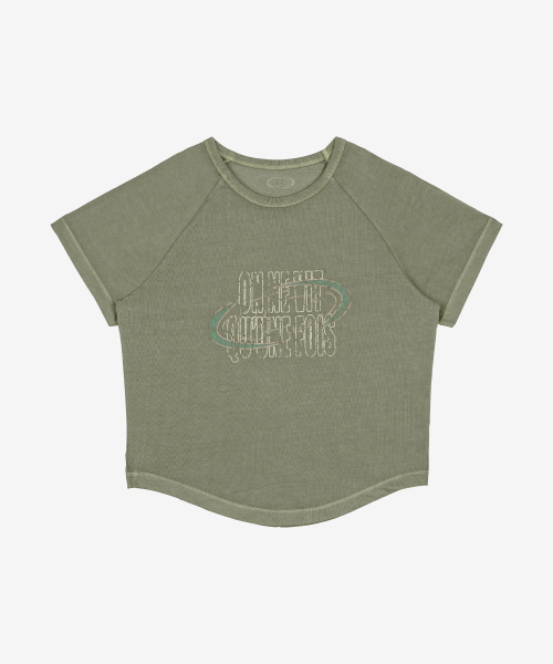 KZM(ケージエム)の「レギュラーフィットピグメント半袖Tシャツカーキ(Tシャツ/カットソー・レディース・カーキ・SMALL/MEDIUM)」の6枚目の写真