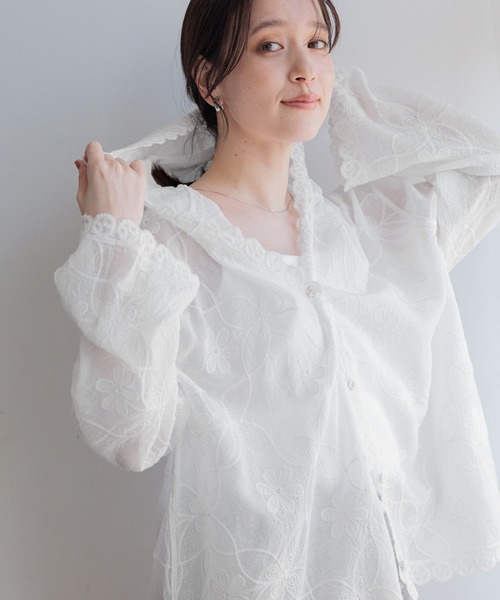 studio CLIP(スタディオクリップ)の「レースフードシャツブルゾン(シャツ/ブラウス・レディース・オフホワイト・FREE)」の1枚目の写真