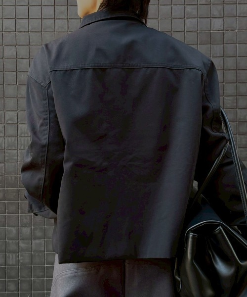 Chikashitsu +（チカシツプラス）の「【Chikashitsu +】cropped button jacket / 【チカシツプラス】クロップボタンジャケット<着用動画あり>（テーラードジャケット・メンズ・ブラック・ONE SIZE）」の18枚目の写真