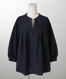 Vネック タック ブラウス HUIT