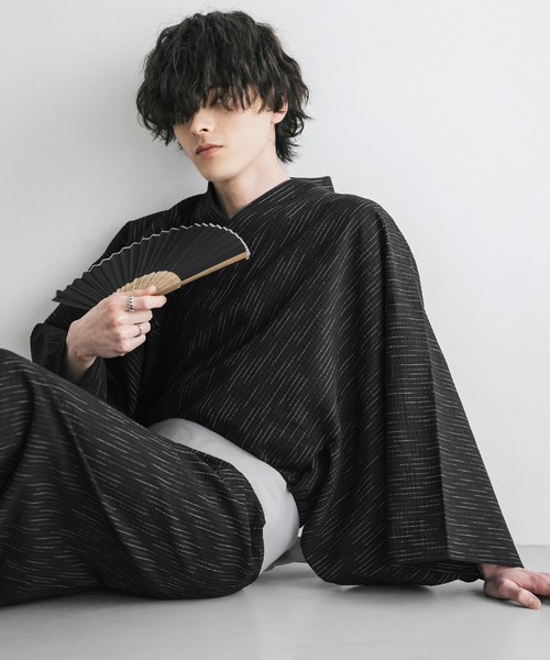 Rocky Monroe(ロッキーモンロー)の「しじら織りワンタッチ帯付きメンズ浴衣2点セット(浴衣・メンズ・ネイビー/グレー/ブラック/ホワイト/ネイビー系1/ブラウン/ブラック系1・XL/L/M)」の4枚目の写真