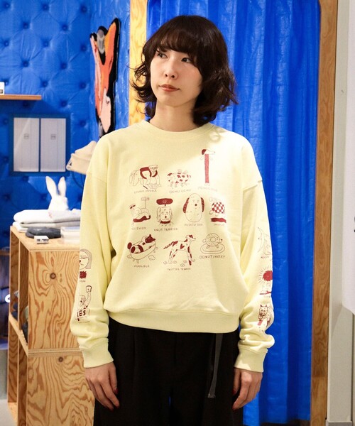 TOKYO CULTUART by BEAMS(トウキョウカルチャートバイビームス)の「norahi / AFTERLIFE DOGS Sweat(スウェット・レディース・クリーム/ブラック・MEDIUM/SMALL)」の7枚目の写真