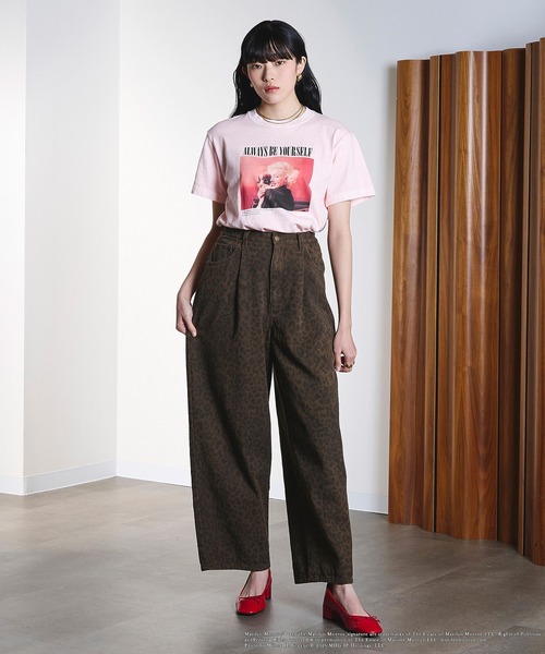 ROSE BUD（ローズバッド）の「(CREOLME)MARILYN MONROE/TEE（Tシャツ/カットソー・レディース・ホワイト/ブラック/ライトピンク・ONE SIZE）」の19枚目の写真
