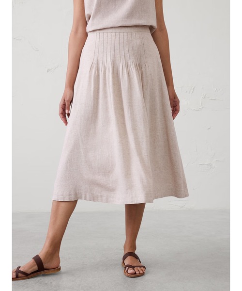 BANANA REPUBLIC FACTORY STORE(バナナリパブリック ファクトリーストア)の「BANANA REPUBLIC FACTORY STORE リネンブレンドピンタックミディスカート(スカート・レディース・ナチュラル/ホワイト・XS/S/M/L)」の2枚目の写真