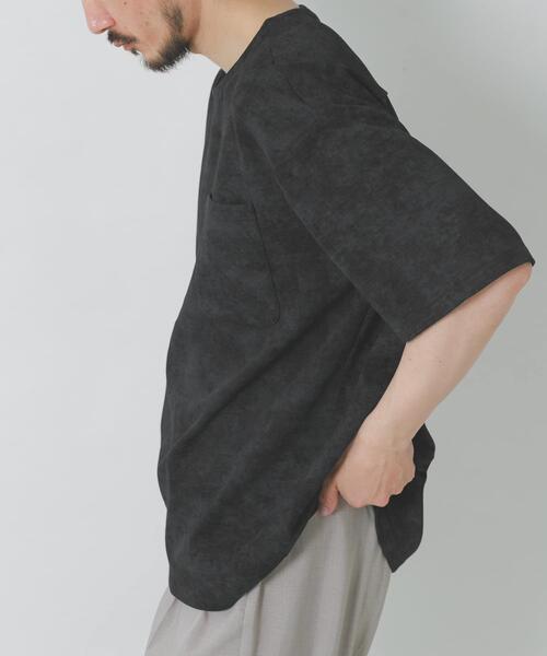 ITEMS URBANRESEARCH(アイテムズ アーバンリサーチ)の「接触冷感フェードポンチ半袖トップス(Tシャツ/カットソー・メンズ・オリーブ/ブラック/ネイビー・MEDIUM/LARGE)」の4枚目の写真