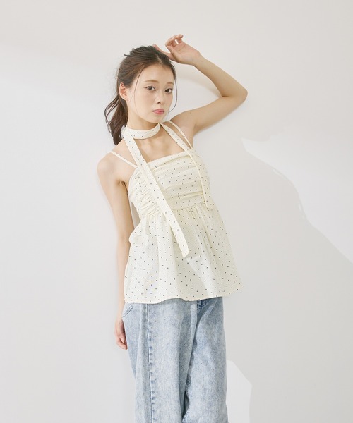 P.V.T(ピーブイティー)の「リボン付きドットギャザーキャミ(キャミソール・レディース・Navy/White/Red・F)」の12枚目の写真