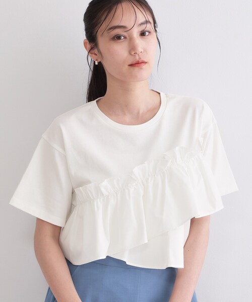 OPAQUE.CLIP(オペークドットクリップ)の「【接触冷感】アシメフリルドッキングカットソー《洗濯機OK》(Tシャツ/カットソー・レディース・ブラック/ブルー系その他/ダークグレー/ホワイト・42/40/38)」の1枚目の写真