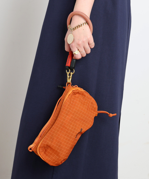 Topologie(トポロジー)の「【Topologie/トポロジー】Bottle sacoche orange(ショルダーバッグ・レディース・オレンジ・FREE)」の5枚目の写真