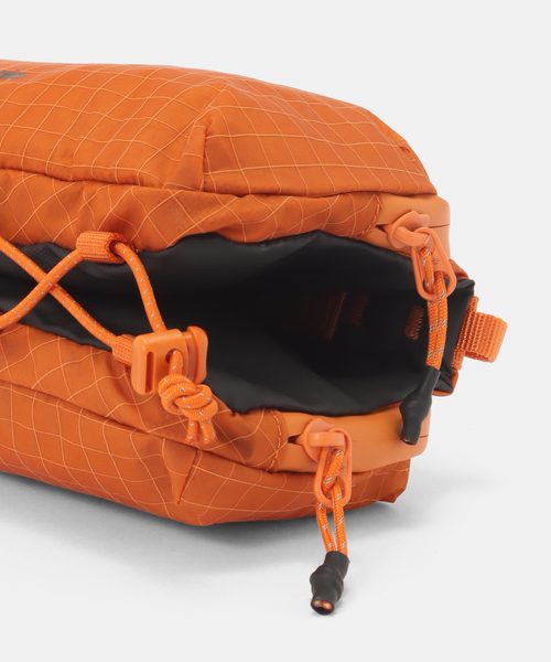 Topologie(トポロジー)の「【Topologie/トポロジー】Bottle sacoche orange(ショルダーバッグ・レディース・オレンジ・FREE)」の12枚目の写真