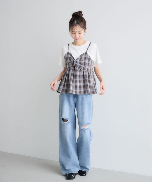 RETRO GIRL(レトロガール)の「【2サイズ】ストレートダメージデニムPT(デニムパンツ・レディース・ブラック/ライトブルー・LARGE/MEDIUM)」の6枚目の写真