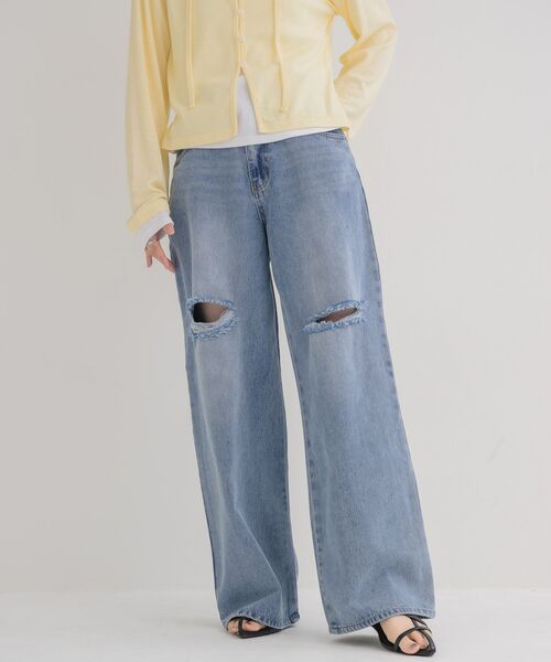 RETRO GIRL(レトロガール)の「【2サイズ】ストレートダメージデニムPT(デニムパンツ・レディース・ブラック/ライトブルー・LARGE/MEDIUM)」の11枚目の写真