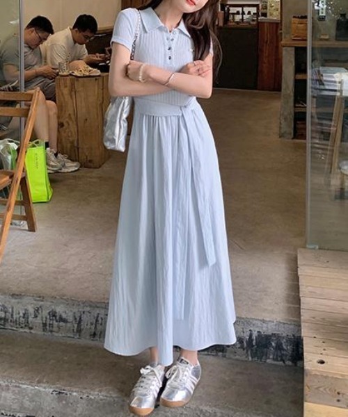 AMAJI(アマジ)の「半袖ウエスト切替 ロング丈ワンピース(ワンピース・レディース・ライトブルー・SMALL/MEDIUM/LARGE/X-LARGE)」の1枚目の写真