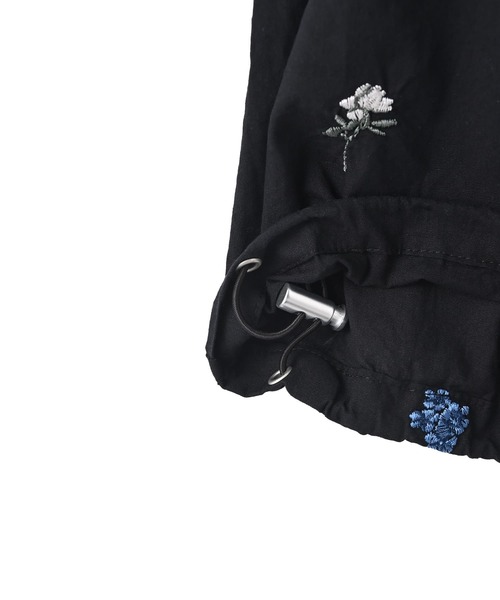 STYLE DELI(スタイルデリ)の「【BLK001】配色刺繍イージーパンツ(その他パンツ・レディース・ブラック・FREE)」の4枚目の写真
