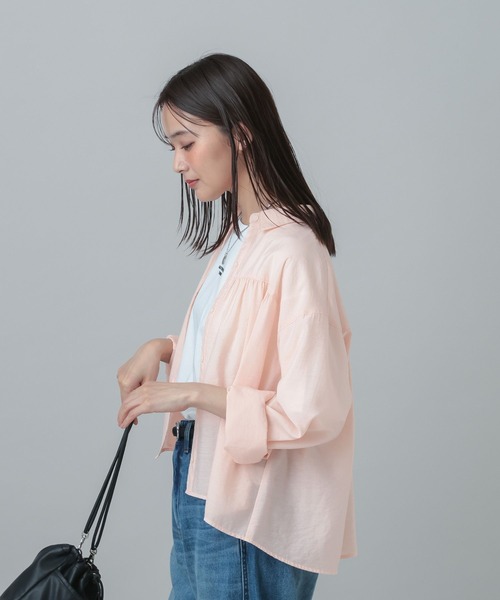 GLOBAL WORK(グローバルワーク)の「MATINEE LINE/シアーギャザーシャツ長袖/678472(シャツ/ブラウス・レディース・ホワイト/ブルー系その他5/ピンク・MEDIUM/LARGE)」の20枚目の写真