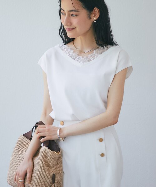 La boutique BonBon(ラブティックボンボン)の「【シリーズ累計お気に入り数1.5万突破!接触冷感・UVカット】クールタッチUVレース付きVネックニット(ニット/セーター・レディース・ブラック/バイオレット/ホワイト・FREE)」の16枚目の写真