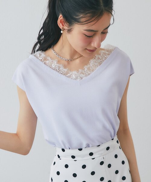 La boutique BonBon(ラブティックボンボン)の「【シリーズ累計お気に入り数1.5万突破!接触冷感・UVカット】クールタッチUVレース付きVネックニット(ニット/セーター・レディース・ブラック/バイオレット/ホワイト・FREE)」の7枚目の写真