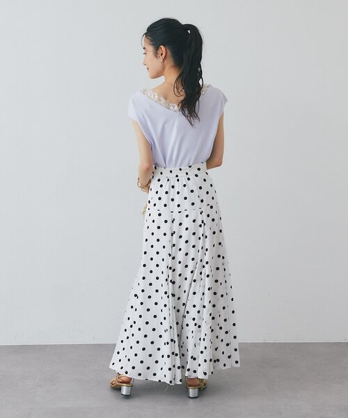 La boutique BonBon(ラブティックボンボン)の「【シリーズ累計お気に入り数1.5万突破!接触冷感・UVカット】クールタッチUVレース付きVネックニット(ニット/セーター・レディース・ブラック/バイオレット/ホワイト・FREE)」の12枚目の写真