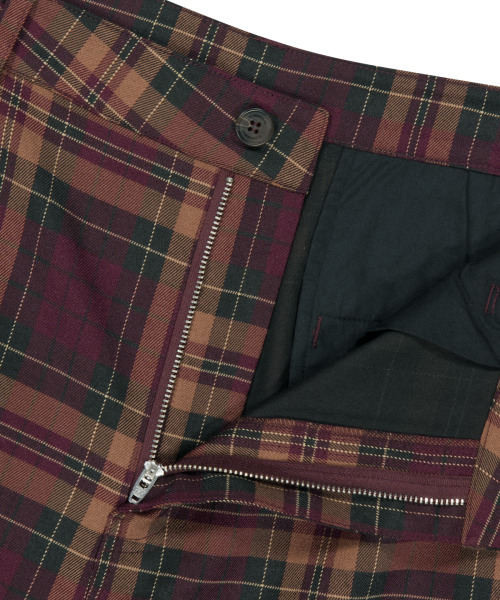 WKNDRS(ウィーキャンドース)の「PLAID EASY SHORTS (BURGUNDY)(その他パンツ・レディース・その他・MEDIUM/LARGE/X-LARGE)」の3枚目の写真
