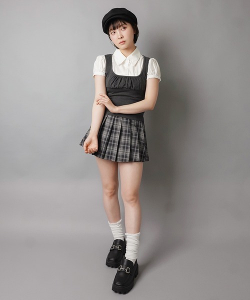 SPINNS(スピンズ)の「タンクトップレイヤード風パフスリーブブラウス/韓国ガーリー(シャツ/ブラウス・レディース・チャコール/グレー・ONESIZE)」の14枚目の写真