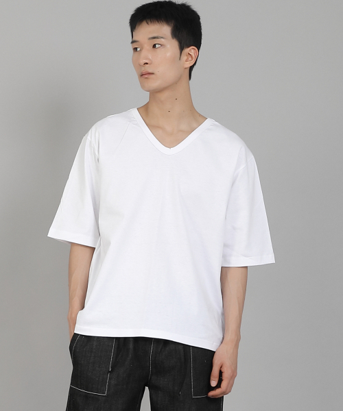SAINTCREW(セントクルー)の「無地Vネック5部半袖TシャツVHR-895ホワイト(Tシャツ/カットソー・メンズ・その他・MEDIUM/LARGE/X-LARGE/XX-LARGE/XXX-LARGE/XXXX-LARGE)」の1枚目の写真