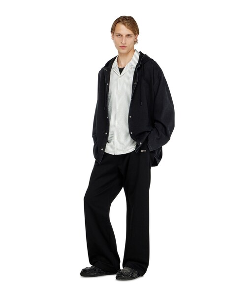 DIESEL(ディーゼル)の「メンズ スウェットパンツ P-MARTAINS-MET(スウェットパンツ・メンズ・ブラック・SMALL/MEDIUM/LARGE/X-SMALL/XX-SMALL)」の2枚目の写真