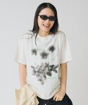 WHIMSIC(ウィムジック)の「【UNISEX/2サイズ展開】フローティング オン エアー シルクスクリーンプリントT(Tシャツ/カットソー・メンズ)」