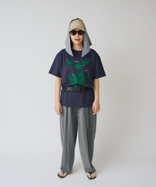 WHIMSIC(ウィムジック)の「【UNISEX/2サイズ展開】フローティング オン エアー シルクスクリーンプリントT(Tシャツ/カットソー・メンズ・ホワイト/ネイビー/ブラウン・1/2)」の11枚目の写真