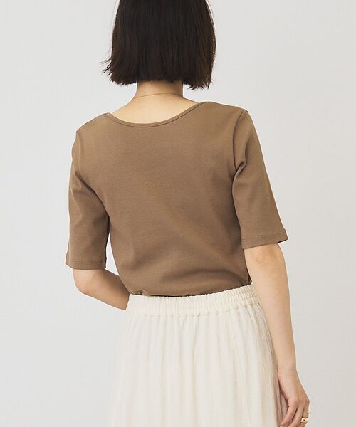 AMERICAN HOLIC(アメリカンホリック)の「【接触冷感・UVカット】スクエアネック5分袖プルオーバー(Tシャツ/カットソー・レディース・チャコールグレー/オフホワイト/モカ/ホワイト系その他・M/L)」の20枚目の写真