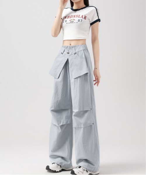 &soiree(アンドソワレ)の「ラップスカートレイヤードタック入りパンツ(その他パンツ・レディース・ブラック/ホワイト/ベージュ/グレー・LARGE/SMALL/X-SMALL/MEDIUM/X-LARGE)」の3枚目の写真